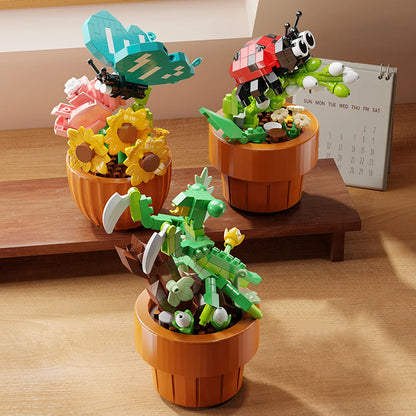 Best Selling Products 2024 Insect Series Plastic Building Blocks Flowers Potted Plant DIY Toys Christmas New Year Decor
