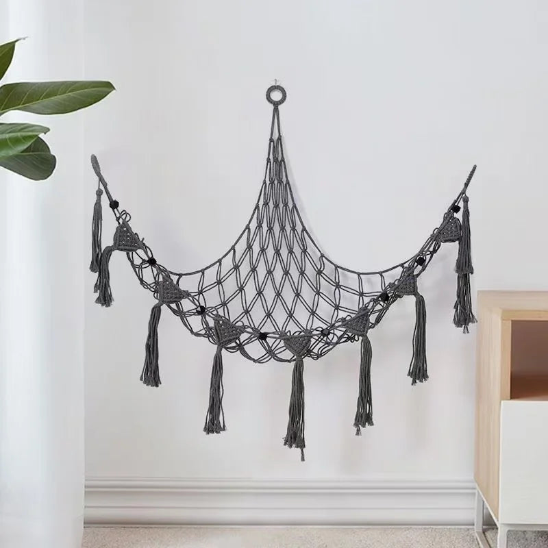 Plush doll storage hanging net - corner with heart-shaped hollow design and tassel, baby room, Christmas/Thanksgiving decoration